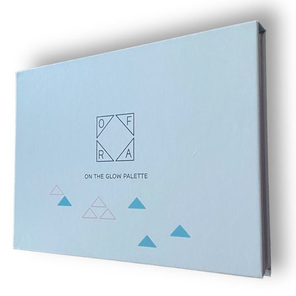 ⭐️Host Pick⭐️ 🆕 OFRA: On the Glow - Highlighting & Bronzing Pro Palette - Picture 11 of 15